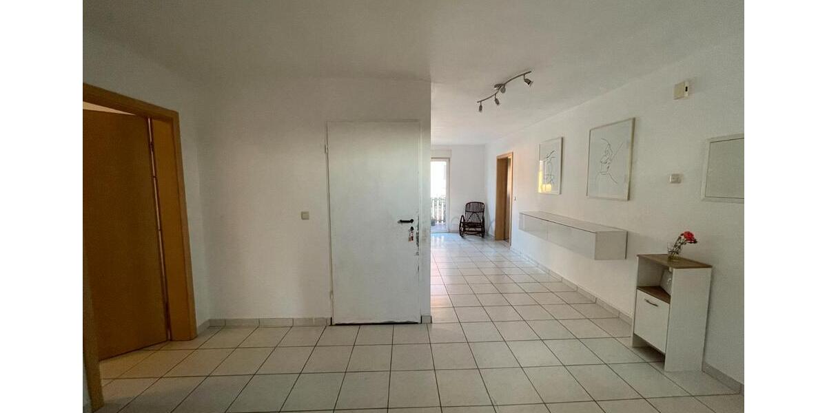 Mehrfamilienhaus, Wohnhaus Gründau - 6 Zimmer, 195 m&sup2;, 450.000&euro; | Angebot:27084228
