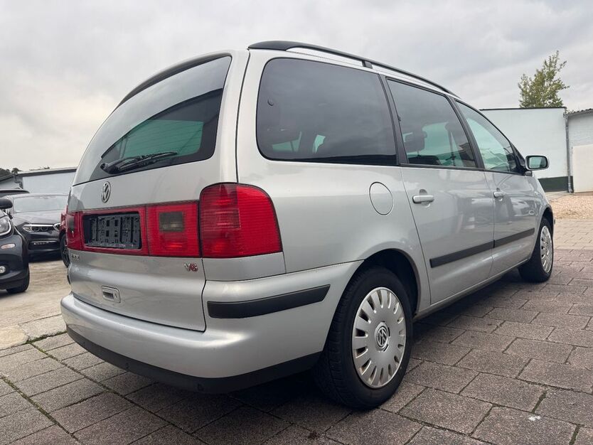 VW Sharan 235.719 km 3.777 € NEU ISENBURG 63263