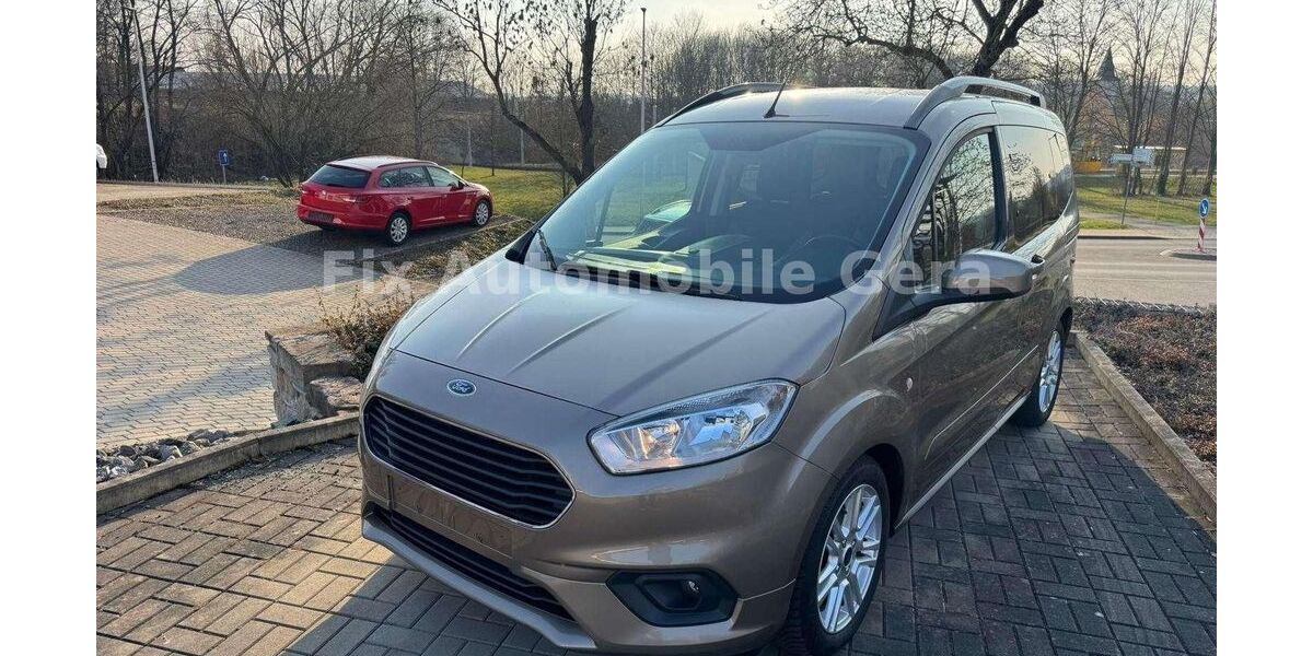 Ford Tourneo Courier 30.000 km 13.490 &euro; Gera 07551