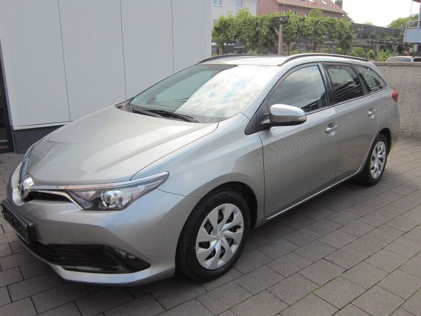 Auris