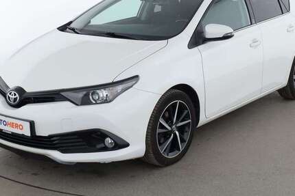 Toyota Auris 71.221 km 13.560 &euro; Essen 45141