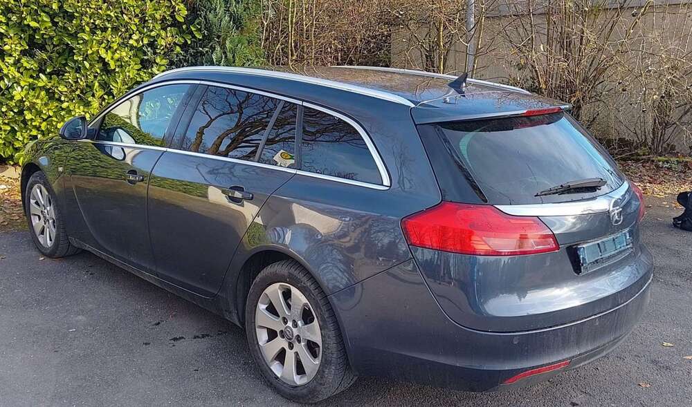 Opel Insignia 302.300 km 2.199 &euro; Lüdenscheid 58509