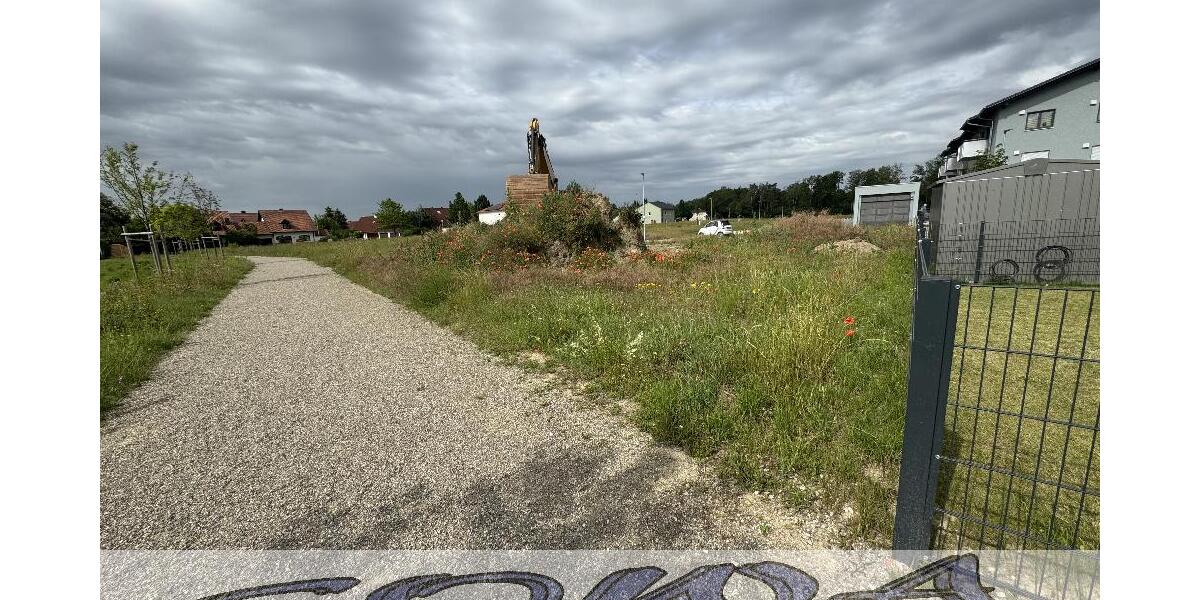 Baugrundstück ohne Bauzwang für eine Doppelhaushälfte in Neuburg Heinrichsheim - Ein Objekt von Ihrem Immobilienpartner SOWA Immobilien und Finanzen - Grundstück Neuburg | Angebot:27143413