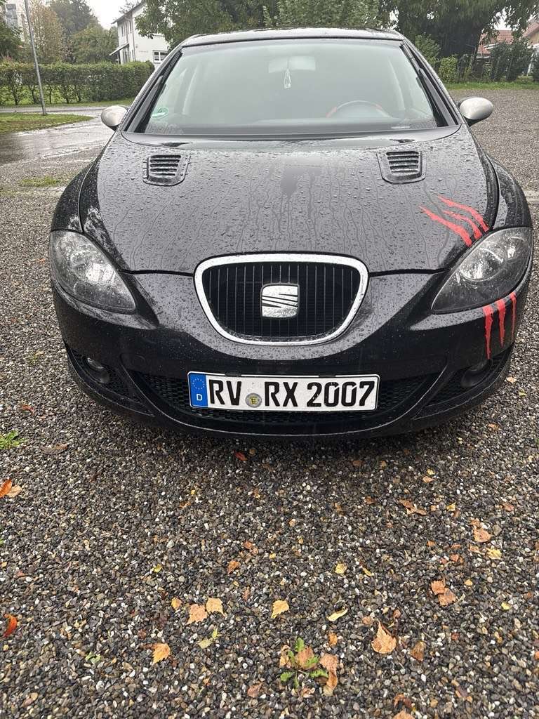 Seat Leon 186.000 km 2.600 € Ebersbach Musbach 88371