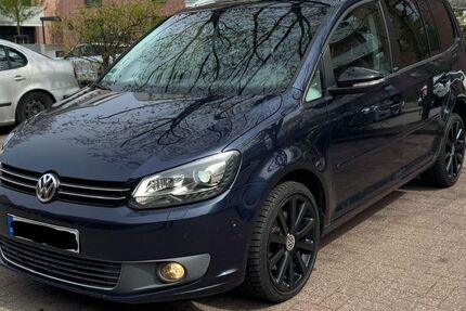 VW Touran 215.000 km 7.400 &euro; Hamburg 21031