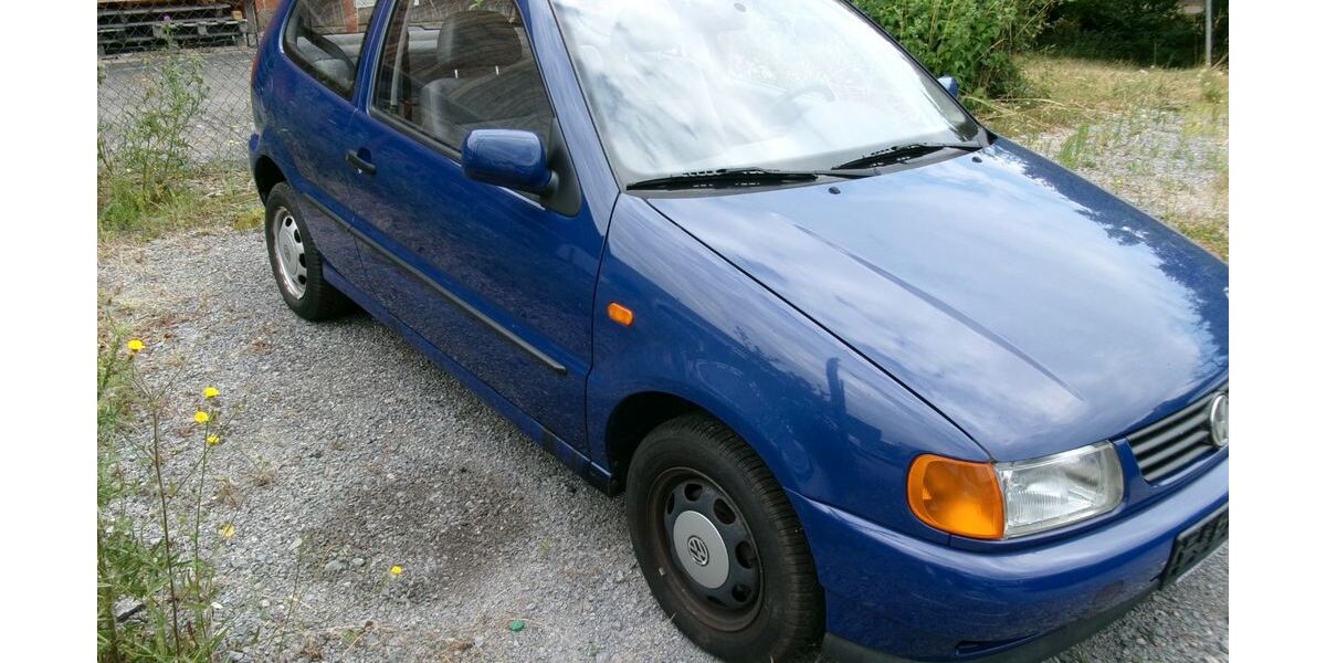 VW Polo 33.700 km 2.590 &euro; Leonberg 71229