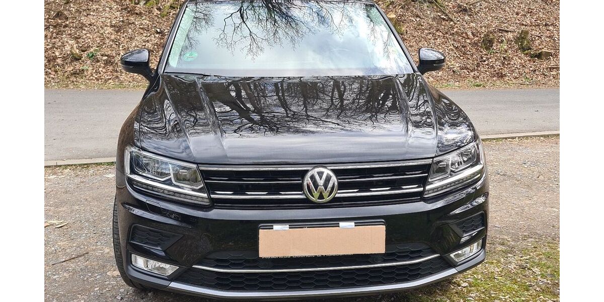 VW Tiguan 71.300 km 17.200 &euro; Bad Wünnenberg 33181