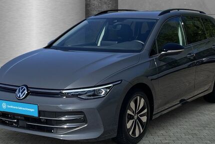 VW Golf 22.150 km 28.890 &euro; Stade 21682