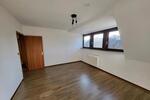 Dachgeschoßwohnung Hünxe - 3 Zimmer, 70 m&sup2;, 550&euro; | Angebot:24309795