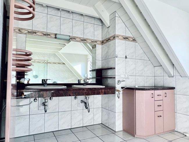 Etagenwohnung Bad Krozingen-Biengen Biengen - 4 Zimmer, 124 m&sup2;, 369.000&euro; | Angebot:25740948
