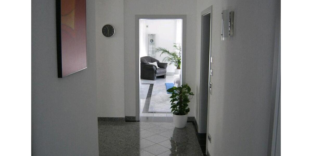 Dachgeschoßwohnung Angelburg - 3 Zimmer, 120 m&sup2;, 700&euro; | Angebot:26398968