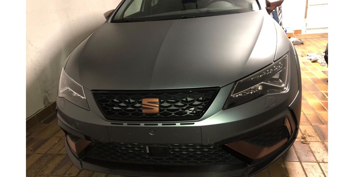 Seat Leon 79.500 km 27.500 &euro; Bad Reichenhall 83435