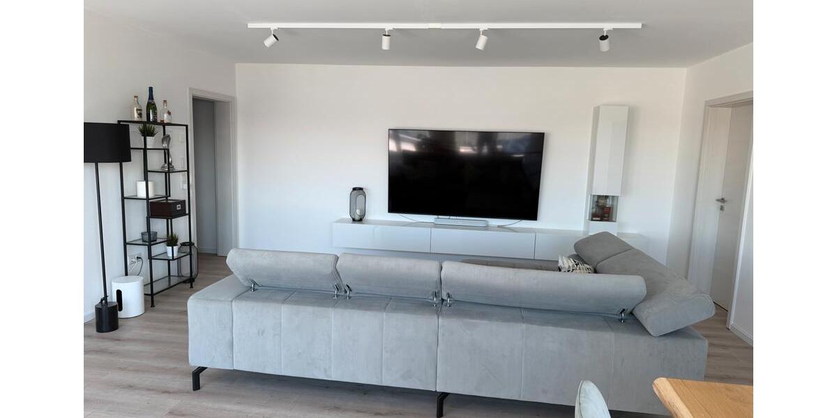 Penthouse Wohnung in Wernberg zu vermieten EBK 30m2 Balkon 3 zimmer