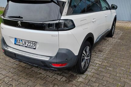 Peugeot 5008 90.000 km 20.000 &euro; Waldbronn 76337