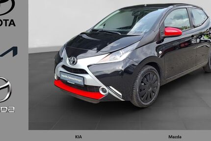 Toyota Aygo (X) 59.513 km 8.990 &euro; Delmenhorst 27755