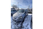 Opel Zafira 230.000 km 2.700 &euro; Paderborn 33104