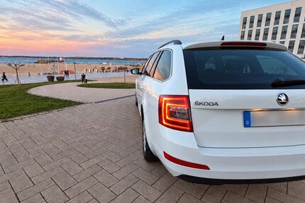 Skoda Octavia 51.365 km 22.500 &euro; Stockelsdorf 23617