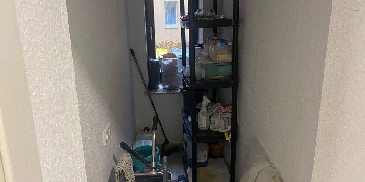 Etagenwohnung Halle (Saale) Innenstadt - 6 Zimmer, 151 m&sup2;, 2.000&euro; | Angebot:26686836