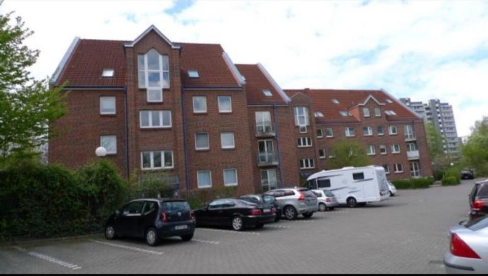 Etagenwohnung Pinneberg - 3 Zimmer, 80 m&sup2;, 1.160&euro; | Angebot:25942305