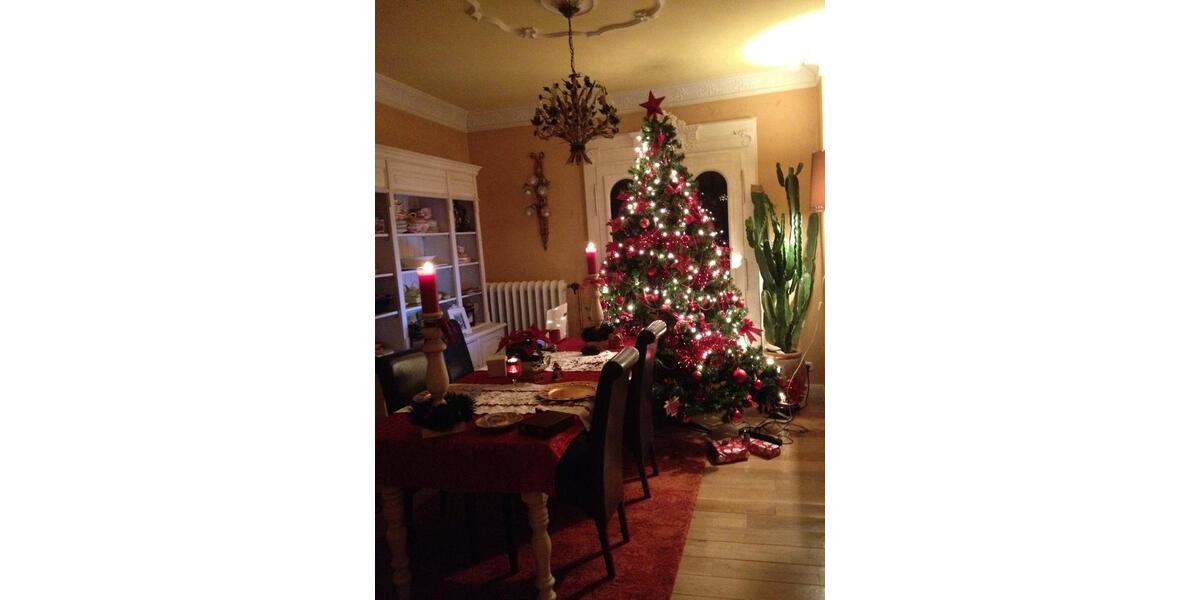 Villa Schleiden - 5 Zimmer, 170 m&sup2;, 1.900&euro; | Angebot:23928329