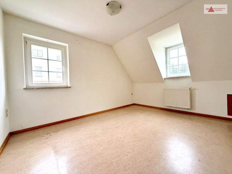 Einfamilienhaus Marienberg / Reitzenhain Reitzenhain - 1 Zimmer, 160 m&sup2;, 170.000&euro; | Angebot:25688284