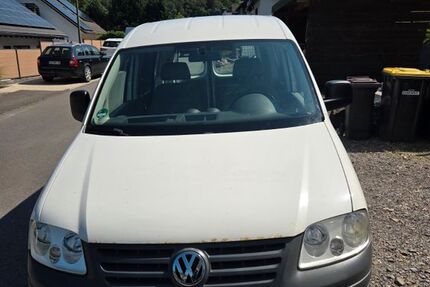 VW Caddy 266.000 km 2.300 &euro; Attendorn 57439