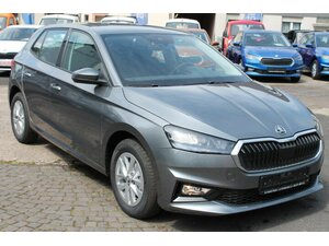 Skoda Fabia TSi DSG Alu AHK Klima Kamera SOFORT !!!!! 10 km 23.395 € Bonn 53225