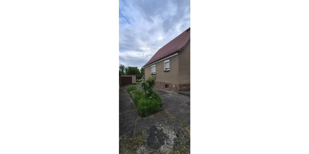 Einfamilienhaus Großenhain - 8 Zimmer, 110 m&sup2;, 225.000&euro; | Angebot:26807715