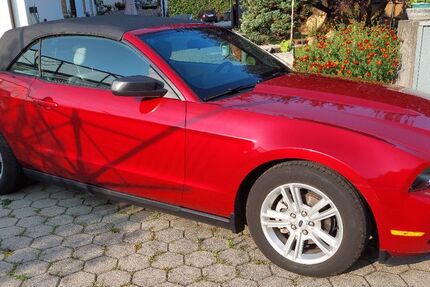 Ford Mustang 76.000 km 16.900 € Polling 82398