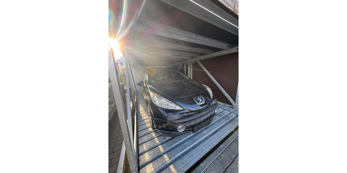Peugeot 207 216.000 km 600 &euro; Frankfurt am Main 60437