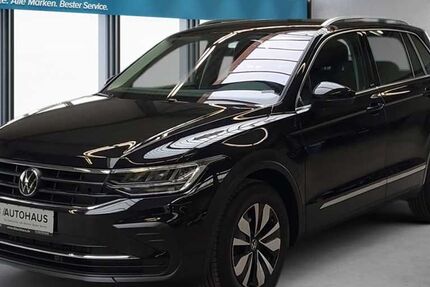 VW Tiguan 72.967 km 29.870 &euro; Bad Salzuflen 32105