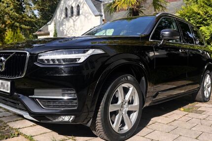 Volvo XC90 258.660 km 15.900 &euro; Leipzig 04109
