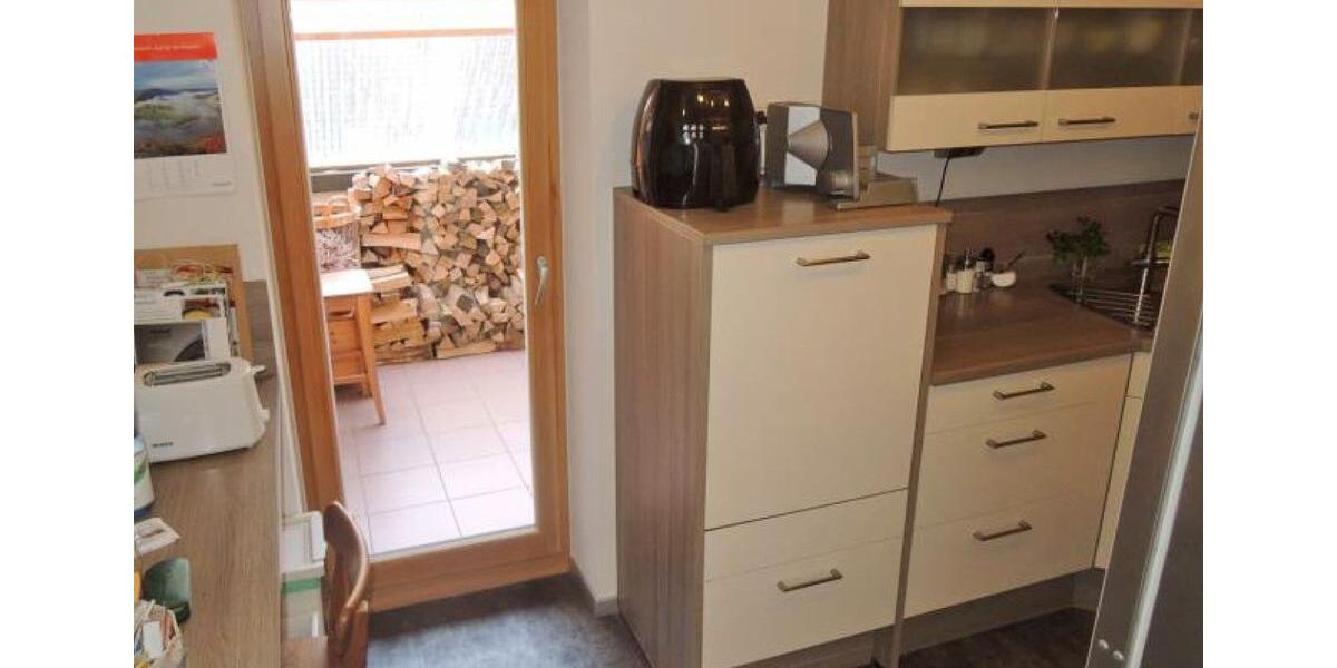 Dachgeschoßwohnung Neuendettelsau - 3 Zimmer, 94 m&sup2;, 230.000&euro; | Angebot:27018944