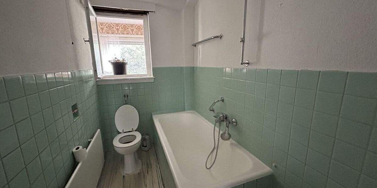 Mehrfamilienhaus, Wohnhaus Mannheim / Neckarau Neckarau - 6 Zimmer, 148 m&sup2;, 449.000&euro; | Angebot:25799270