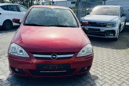 Opel Corsa 230.000 km 2.200 &euro; Büdingen 63654