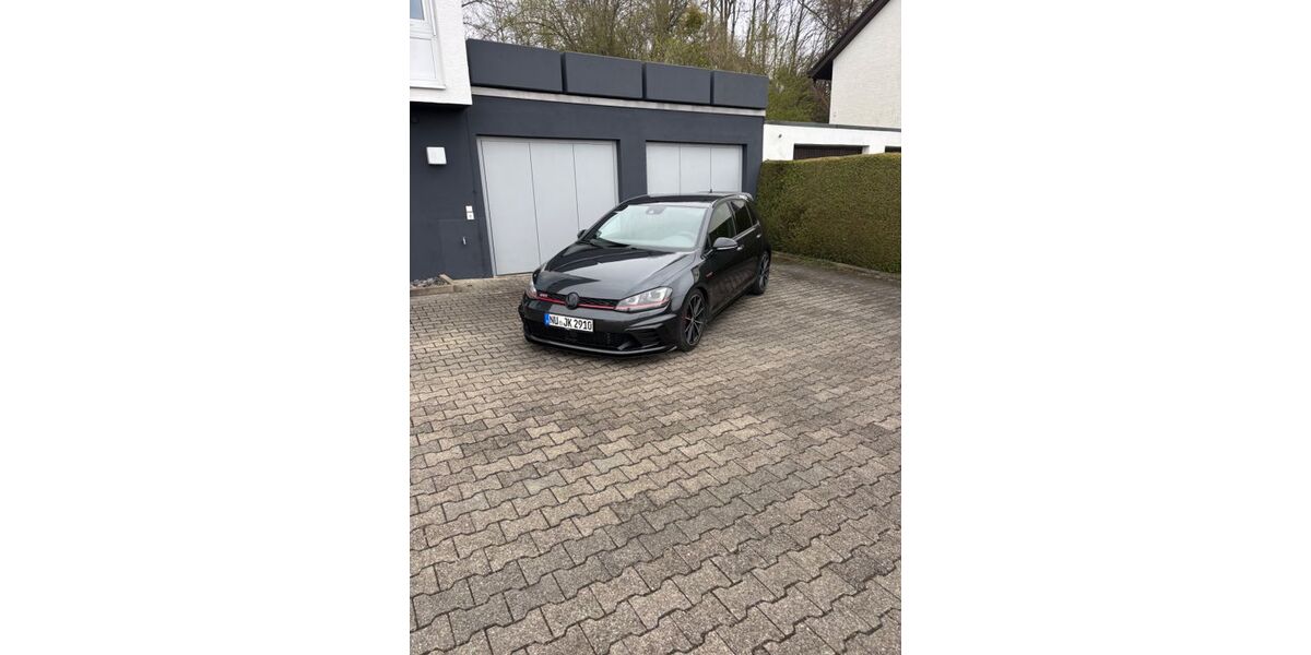 VW Golf 139.760 km 21.900 &euro; Vöhringen 89269
