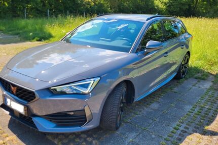 Cupra Leon 39.000 km 24.800 &euro; Stuttgart 70437