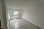 Etagenwohnung Püttlingen - 4 Zimmer, 98 m&sup2;, 640&euro; | Angebot:26492976