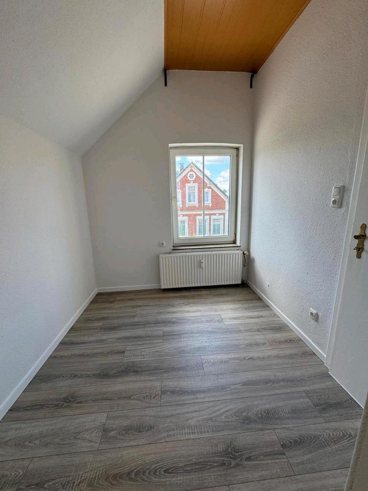 Bezahlbare 2-Zimmer Wohnung in ElsflethBrake