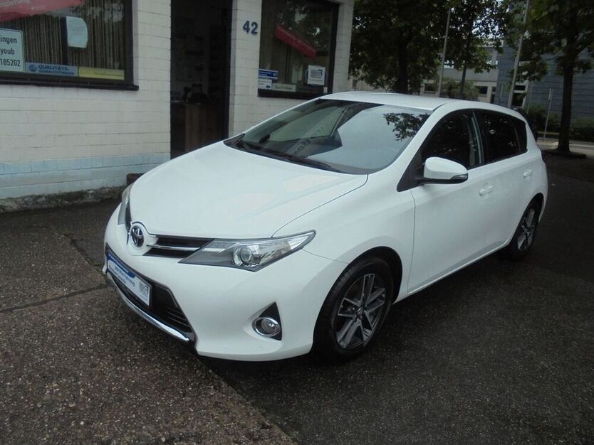 Auris