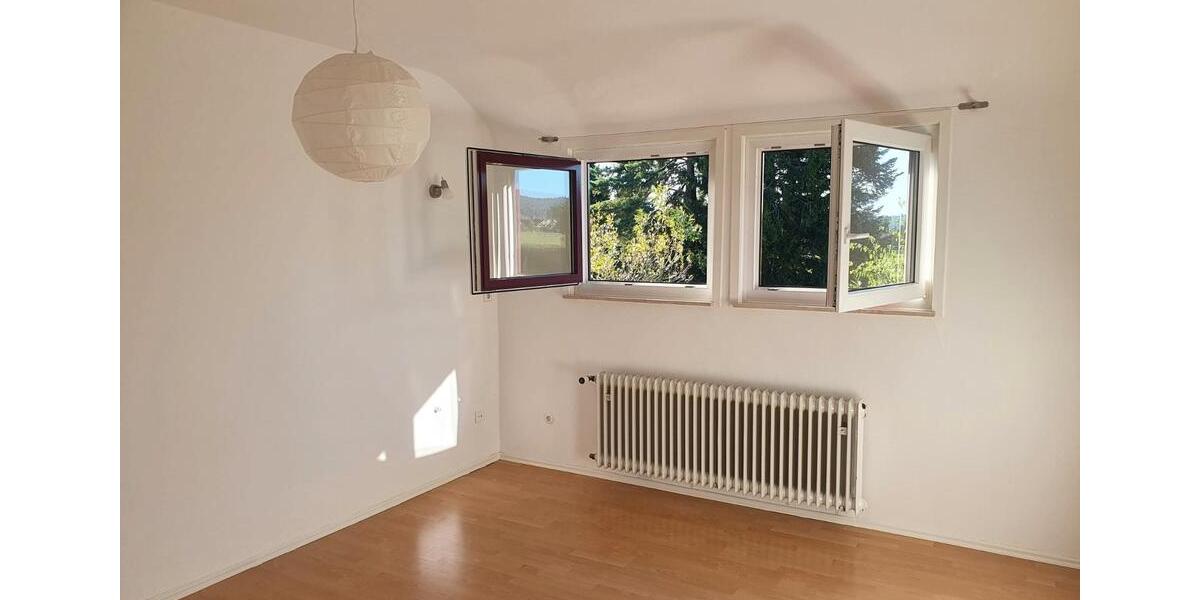Etagenwohnung Dobel - 2 Zimmer, 63 m&sup2;, 650&euro; | Angebot:26537324