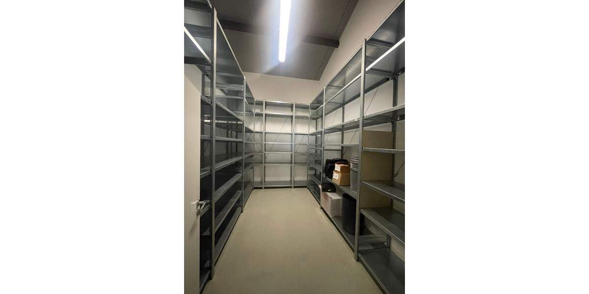 Gewerbeobjekt Erlangen Burgberg - 1.499.000&euro; | Angebot:24972675