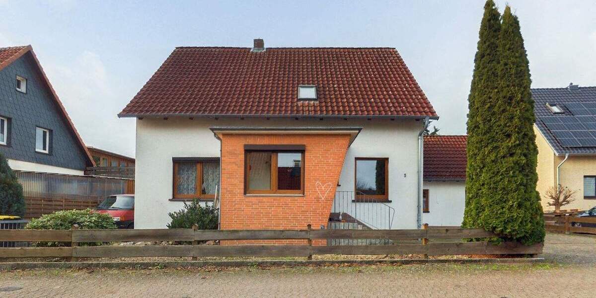 Einfamilienhaus Neustadt Eilvese - 8 Zimmer, 156 m&sup2;, 299.000&euro; | Angebot:25532910