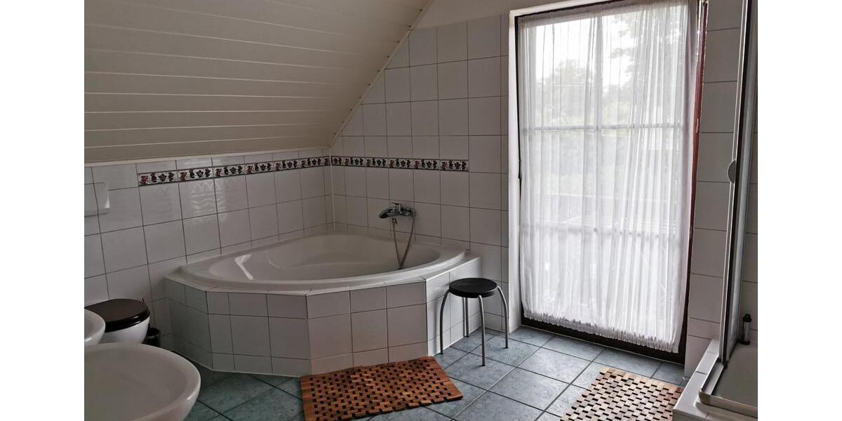 Einfamilienhaus Neuenhagen bei Berlin - 6 Zimmer, 150 m&sup2;, 4.900&euro; | Angebot:24623023