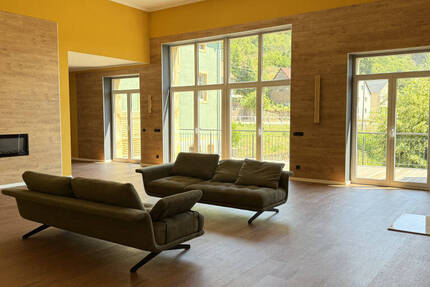 Wo Weinberge auf Wohnträume treffen! Traumwohnung mit Loft-Charakter in Diesbar-Seußlitz 5 zimmer