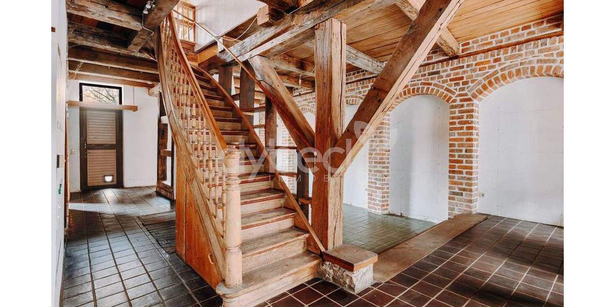 Mehrfamilienhaus, Wohnhaus Lüneburg Altstadt - 6 Zimmer, 199 m&sup2;, 519.000&euro; | Angebot:25801437