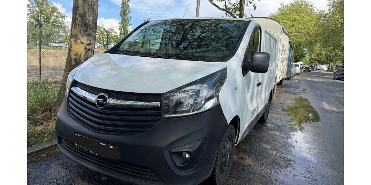 Opel Vivaro 183.850 km 6.999 &euro; Berlin 12349