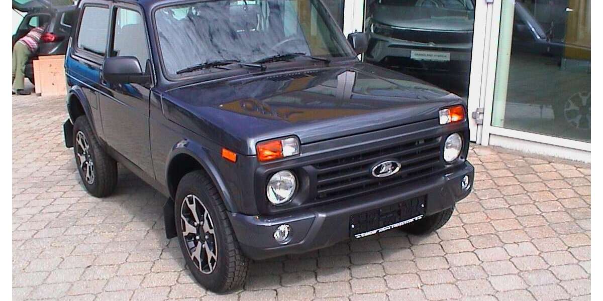 Lada Urban 18.950 km 17.250 € Jandelsbrunn 94118