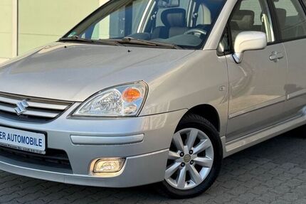 Suzuki Liana