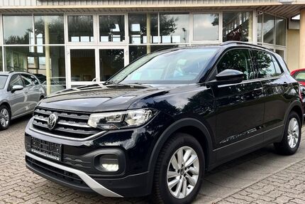 VW T-Cross 60.900 km 19.990 € Probsteierhagen bei Kiel 24253